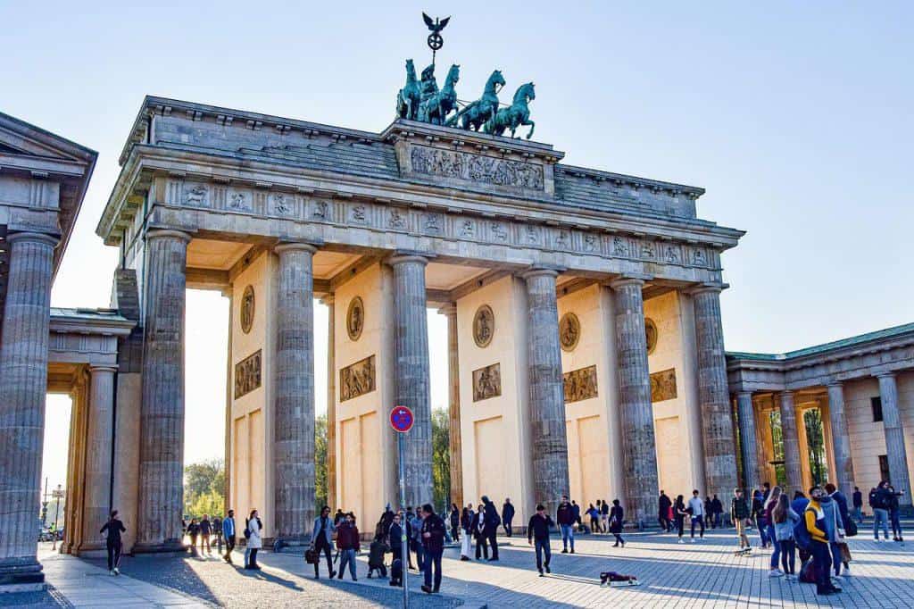 brandenburg-gate-berlin